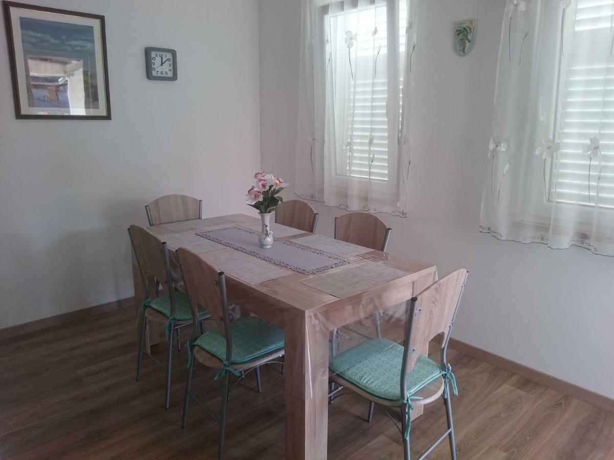 Apartman Sanja *